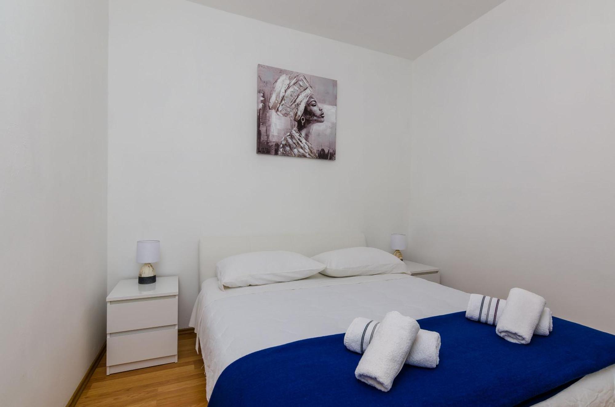 Apartments Lorena Mljet Pomena Exterior foto
