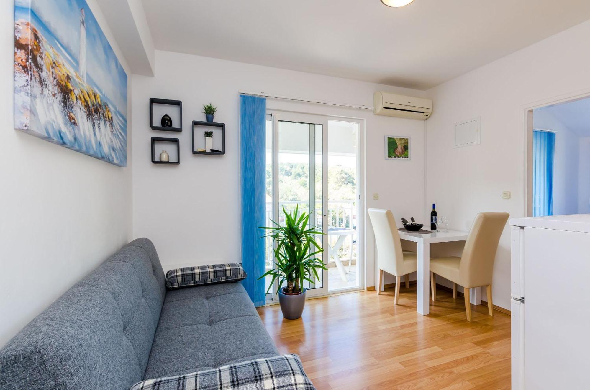 Apartments Lorena Mljet Pomena Exterior foto