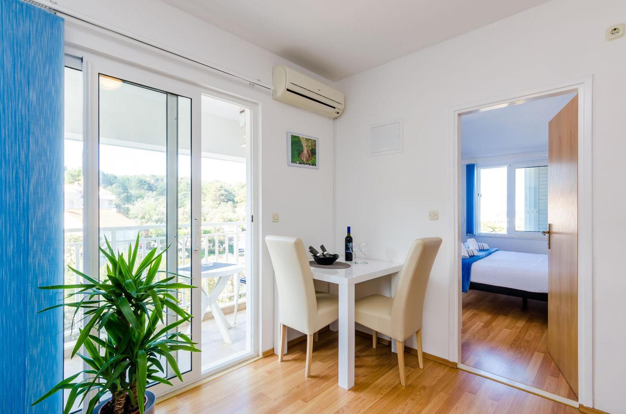 Apartments Lorena Mljet Pomena Exterior foto